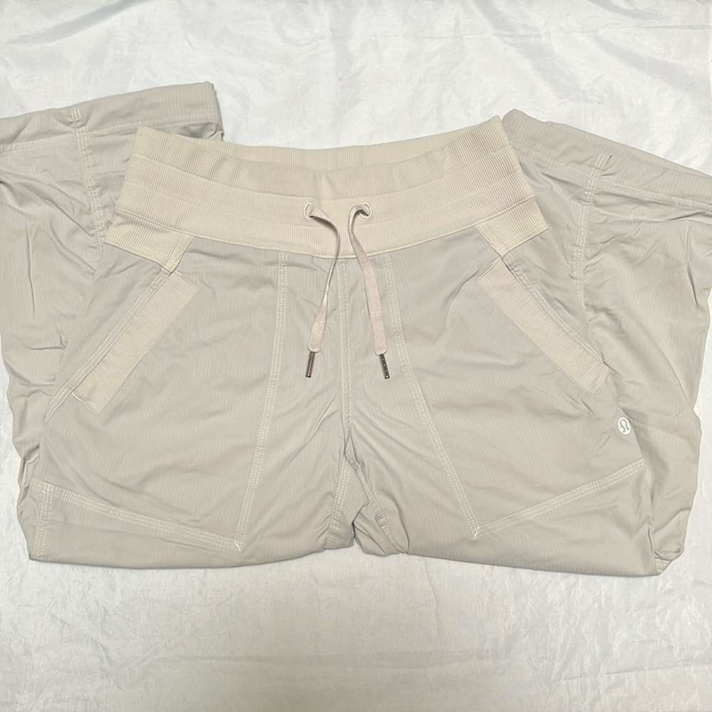 Lululemon Dance Studio Joggers 19’ (2)